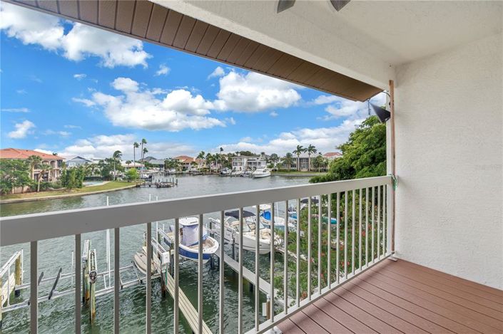 Image No.18-3 Bed Townhouse for sale