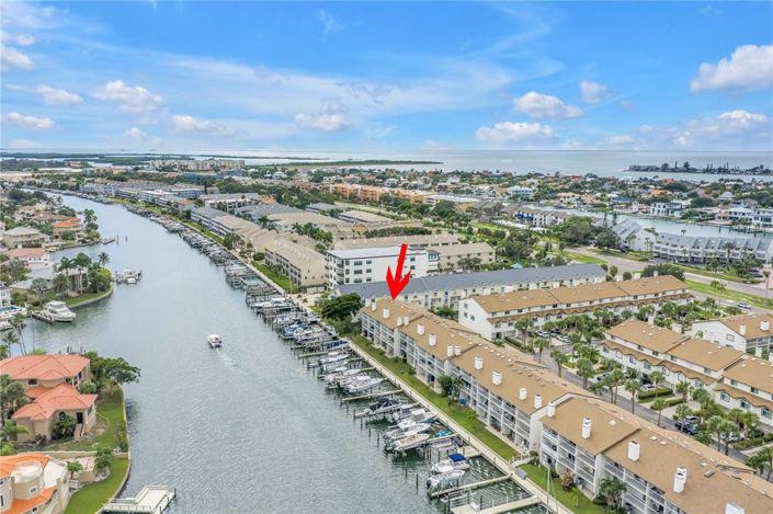 Image No.29-3 Bed Townhouse for sale