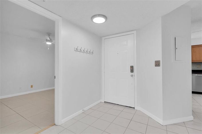 Image No.5-2 Bed Property for sale