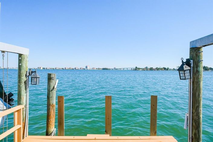 Image No.16-4 Bed Property for sale