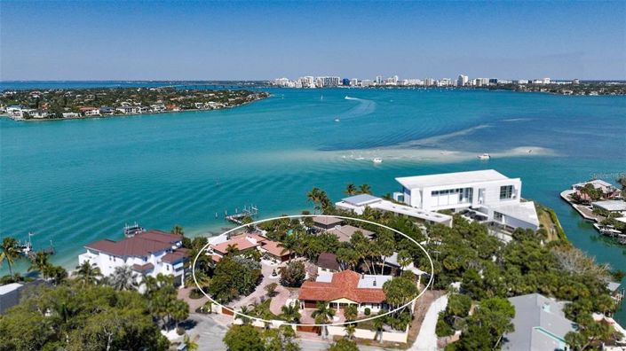 Image No.4-Propriété de 6 chambres à vendre à Sarasota