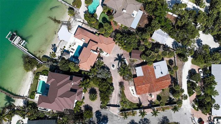 Image No.3-Propriété de 6 chambres à vendre à Sarasota