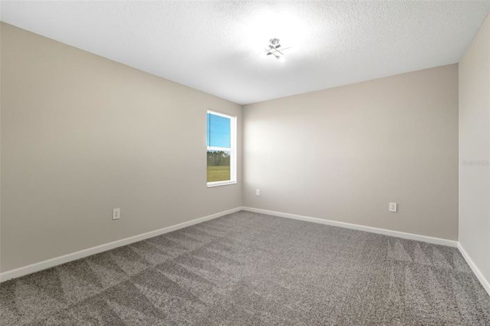 Image No.37-6 Bed Property for sale