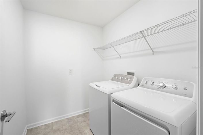 Image No.39-6 Bed Property for sale