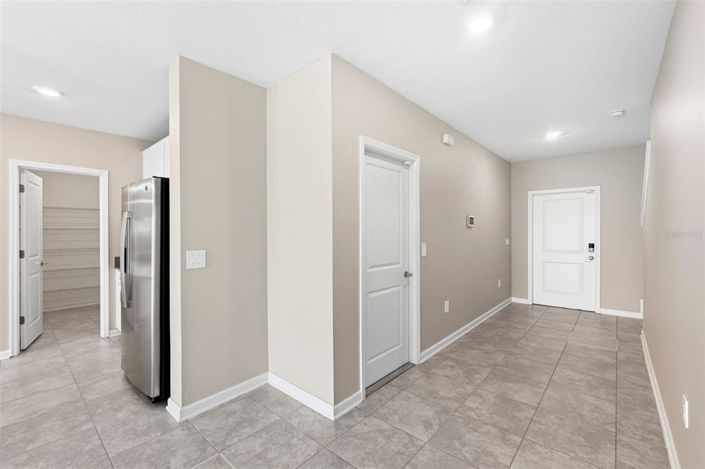 Image No.6-6 Bed Property for sale