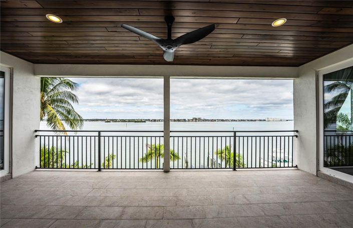 Image No.45-4 Bed Property for sale