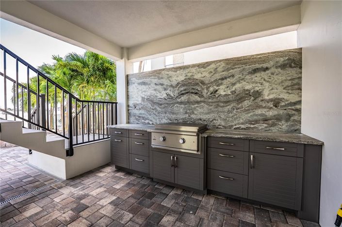 Image No.48-4 Bed Property for sale