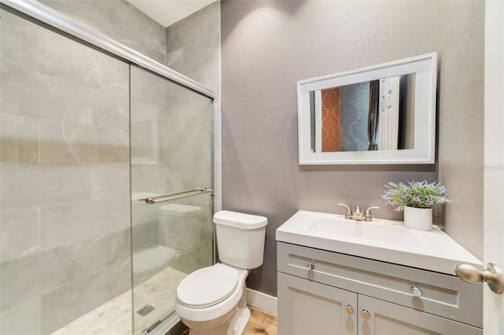 Image No.22-5 Bed Property for sale