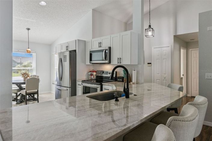 Image No.11-3 Bed Property for sale