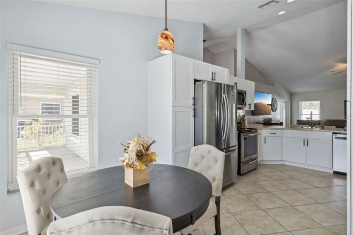 Image No.14-3 Bed Property for sale