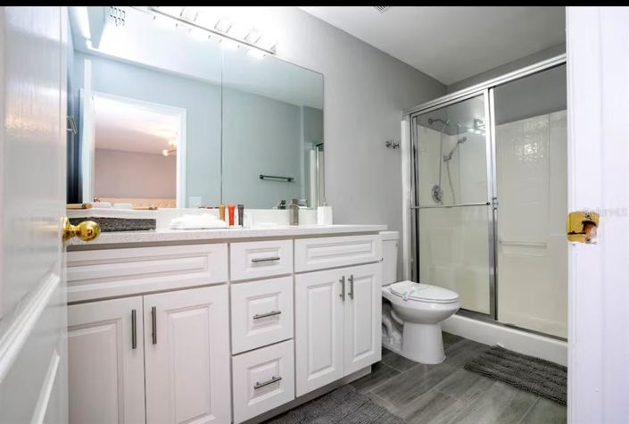 Image No.19-5 Bed Property for sale