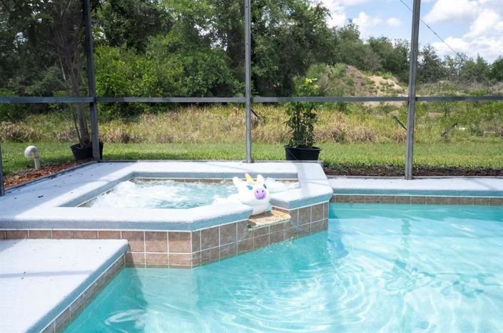 Image No.35-5 Bed Property for sale