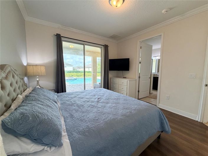 Image No.16-8 Bed Property for sale