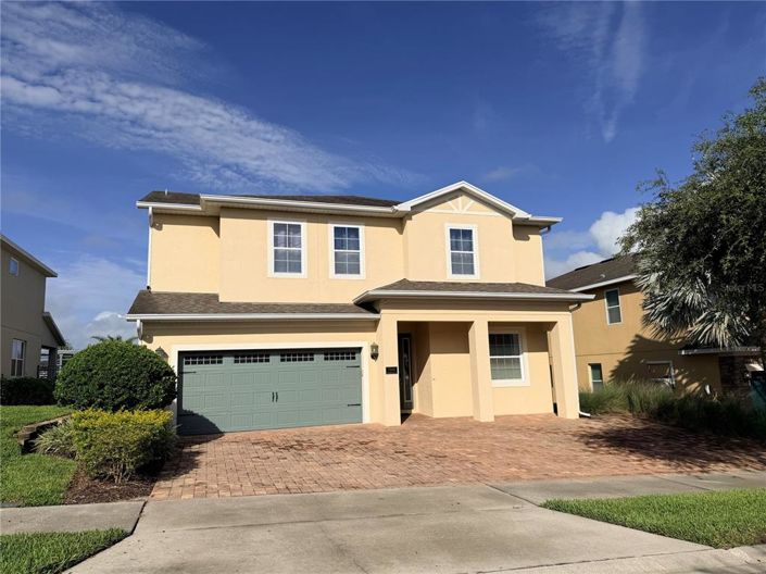 Image No.4-8 Bed Property for sale