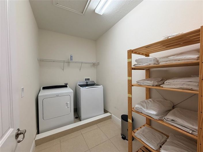 Image No.43-8 Bed Property for sale