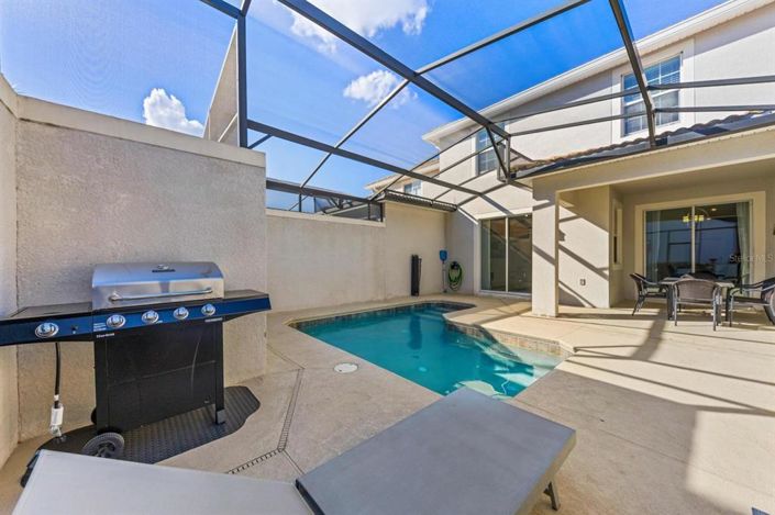 Image No.24-4 Bed Townhouse for sale