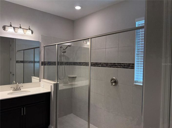 Image No.37-4 Bed Property for sale