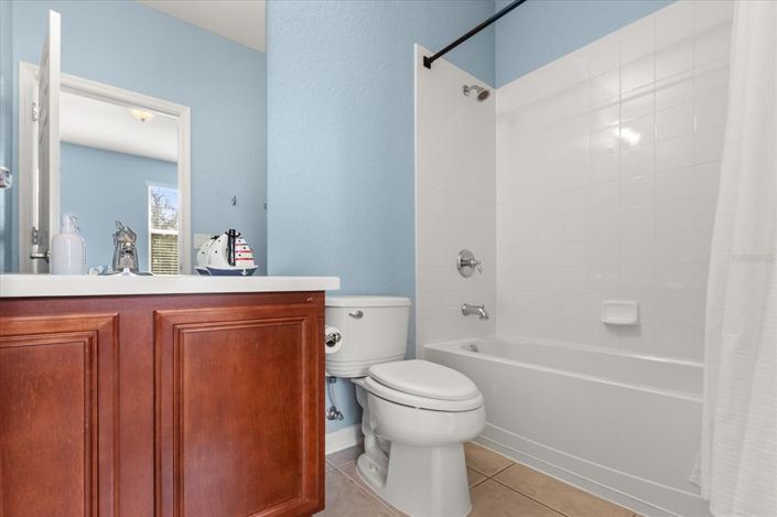 Image No.35-5 Bed Property for sale