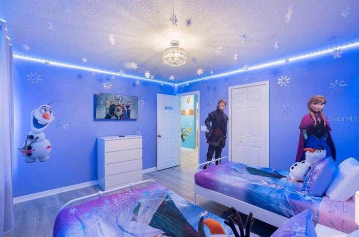 Image No.24-4 Bed Property for sale