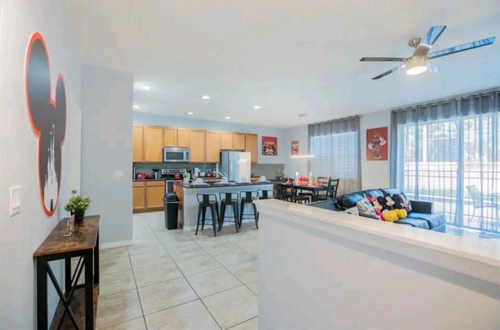 Image No.8-4 Bed Property for sale