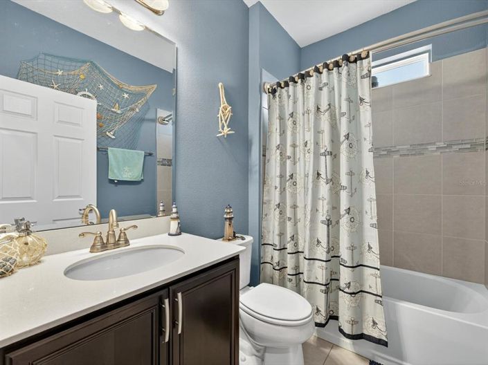 Image No.16-5 Bed Property for sale