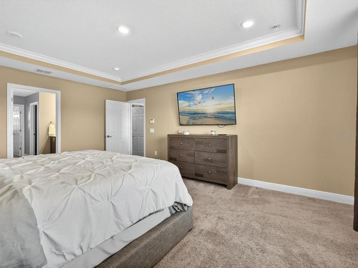 Image No.22-5 Bed Property for sale