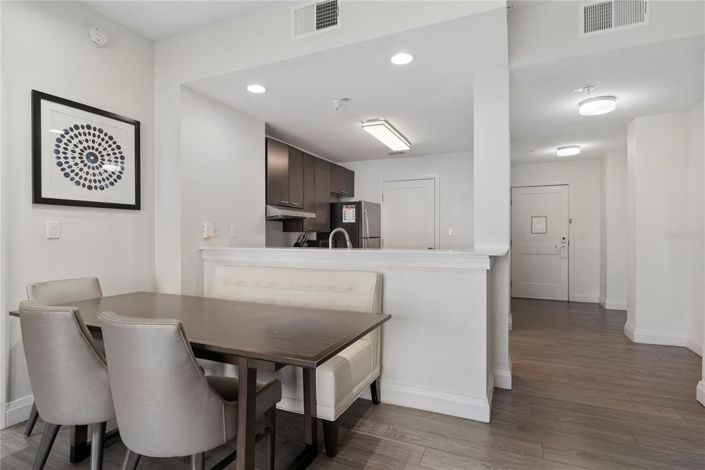 Image No.6-2 Bed Property for sale