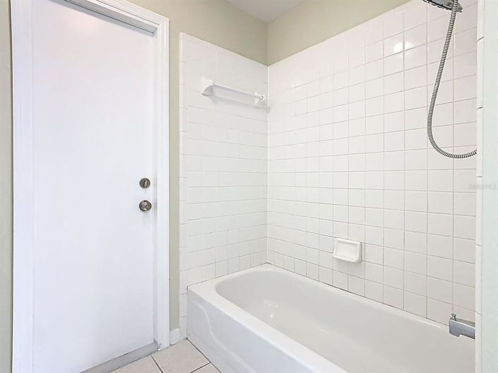 Image No.18-4 Bed Property for sale