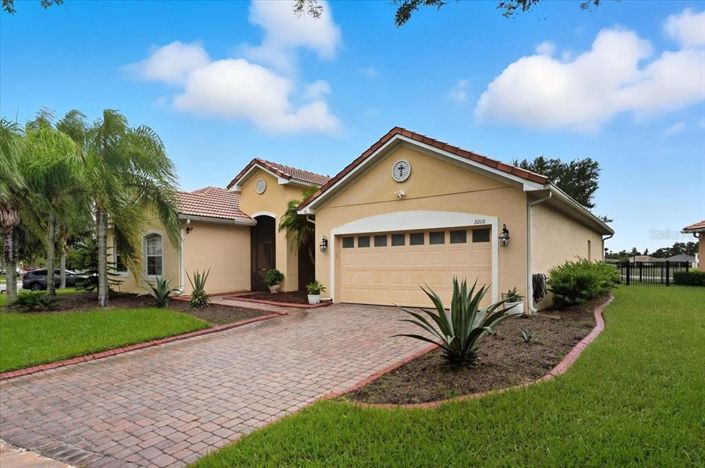 Image No.2-Propriété de 4 chambres à vendre à Kissimmee