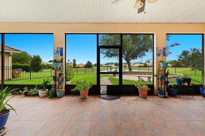 Image No.3-Propriété de 4 chambres à vendre à Kissimmee