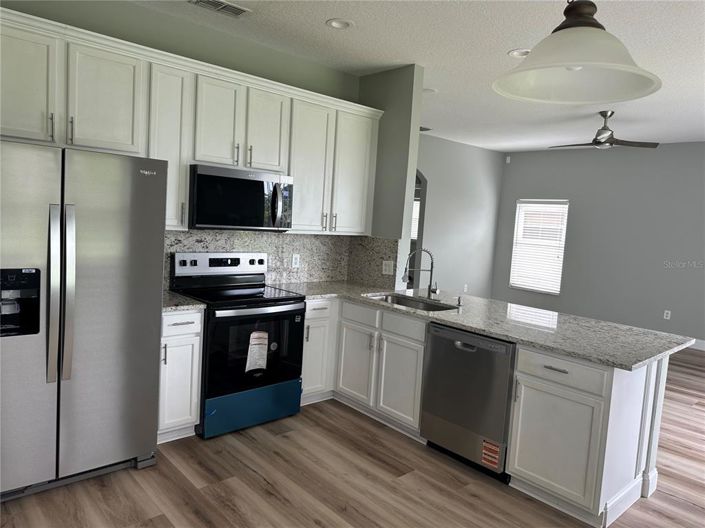 Image No.21-4 Bed Property for sale