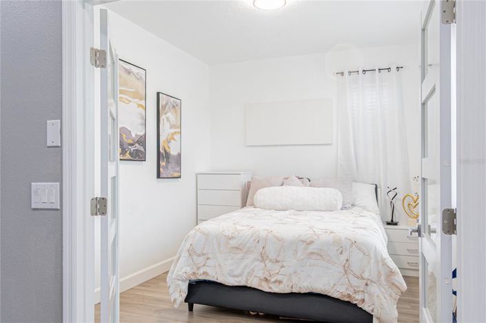 Image No.2-3 Bed Property for sale