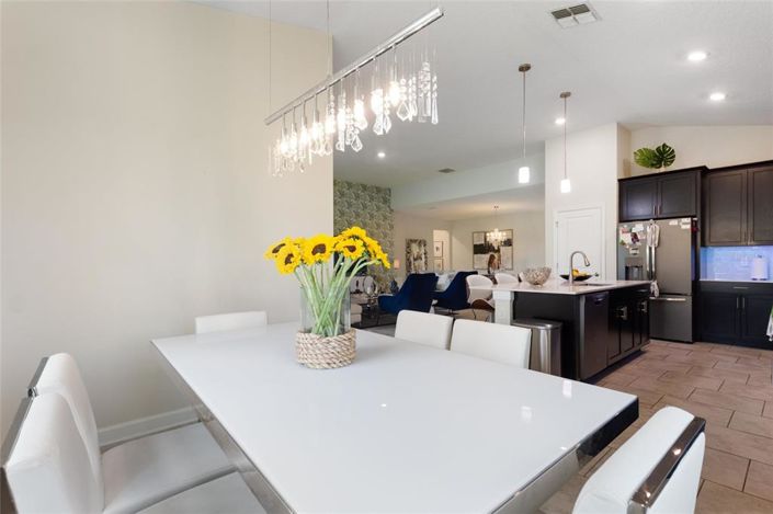 Image No.14-4 Bed Property for sale