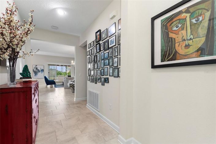 Image No.3-4 Bed Property for sale