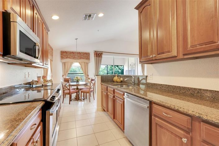 Image No.15-2 Bed Property for sale