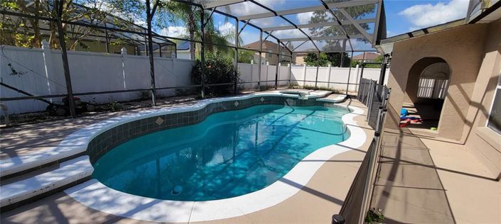 Image No.13-4 Bed Property for sale