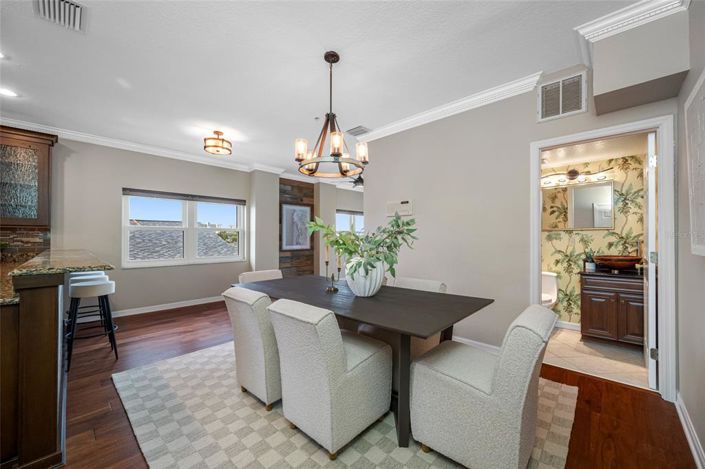 Image No.21-4 Bed Townhouse for sale