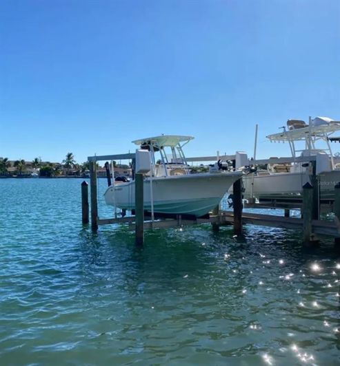 Image No.43-4 Bed Townhouse for sale