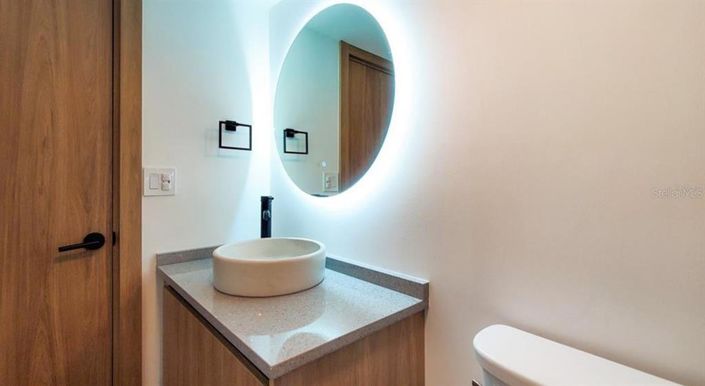 Image No.19-2 Bed Property for sale