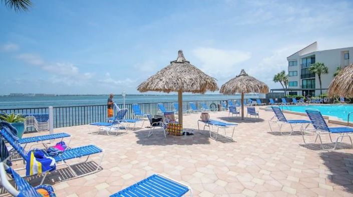 Image No.36-2 Bed Property for sale