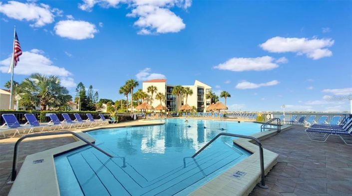 Image No.37-2 Bed Property for sale