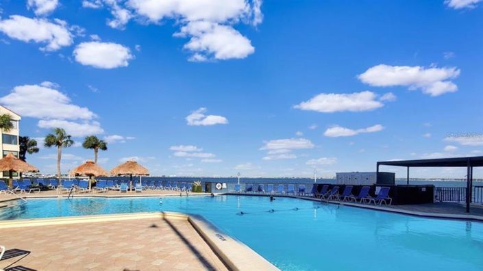 Image No.38-2 Bed Property for sale