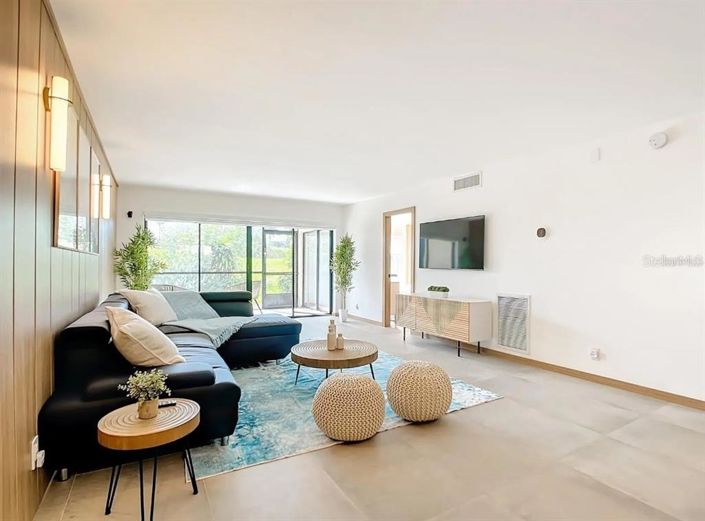 Image No.4-2 Bed Property for sale