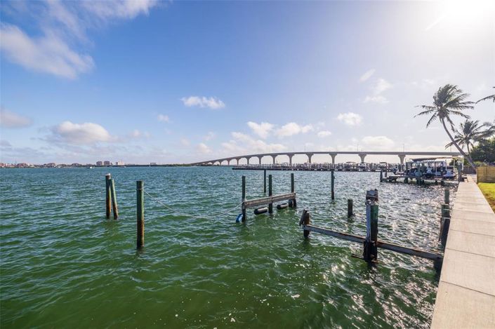 Image No.12-2 Bed Property for sale