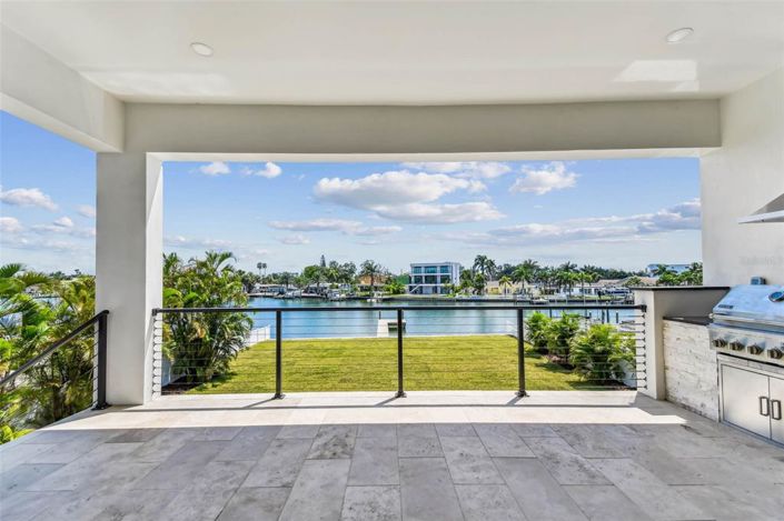 Image No.44-4 Bed Property for sale