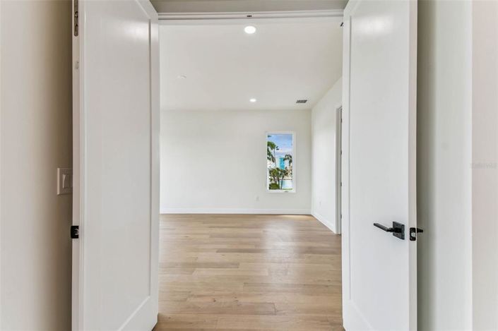 Image No.47-4 Bed Property for sale