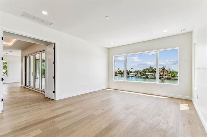 Image No.49-4 Bed Property for sale