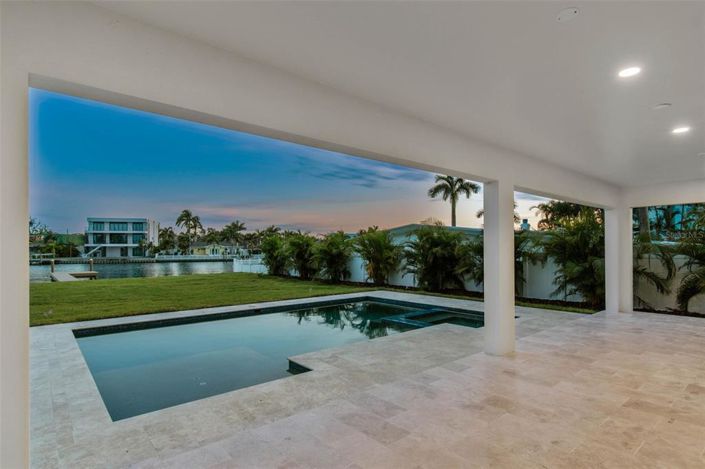 Image No.88-4 Bed Property for sale