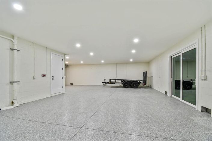 Image No.99-4 Bed Property for sale