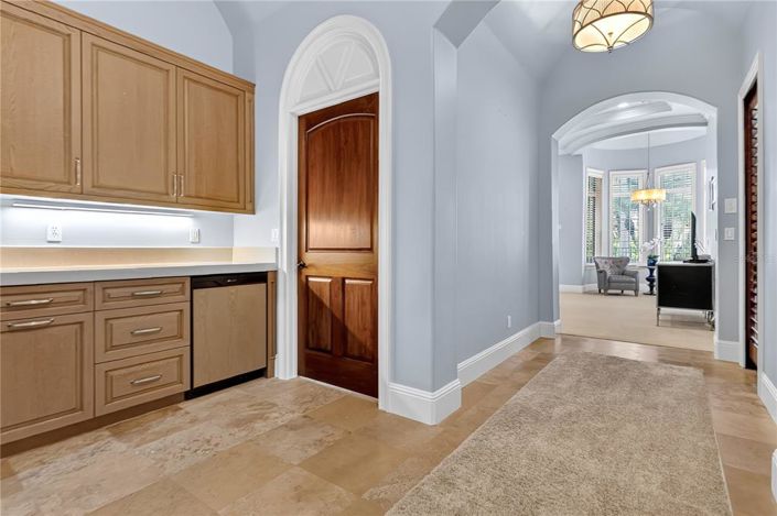 Image No.22-3 Bed Property for sale